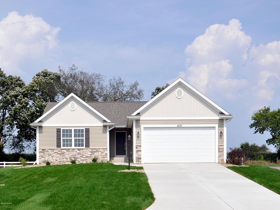 1st image of 9175 Cottage Trl #14