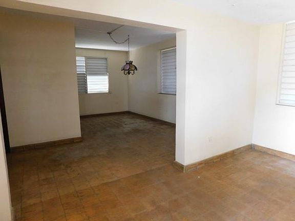 LIVING AND DINING AREA