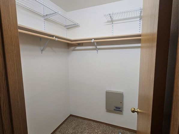 6527 Gateway Ter