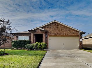 923 Marigold Rd, Baytown, TX 77521