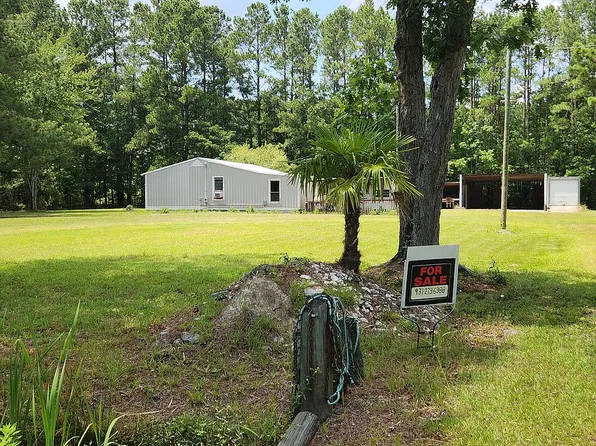 2930 Riverneck Rd, Columbia, NC 27925