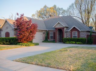 3297 Indian Springs Ave, Springdale, AR 72762