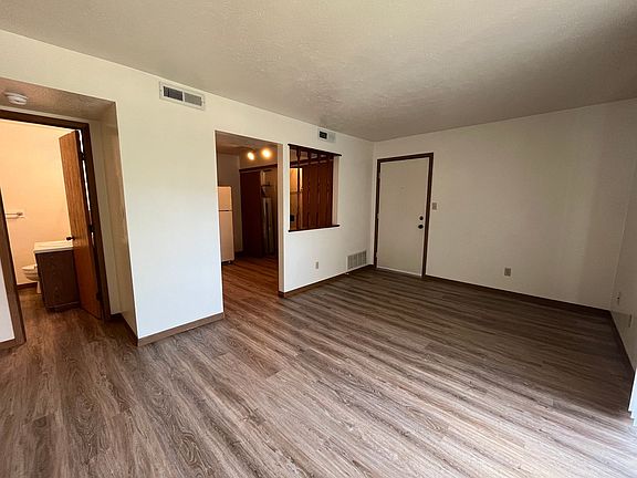 2nd image of 427 S Silverwood Ln APT 1
