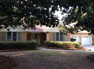 103 Oak Forest Ct, Warner Robins, GA 31088