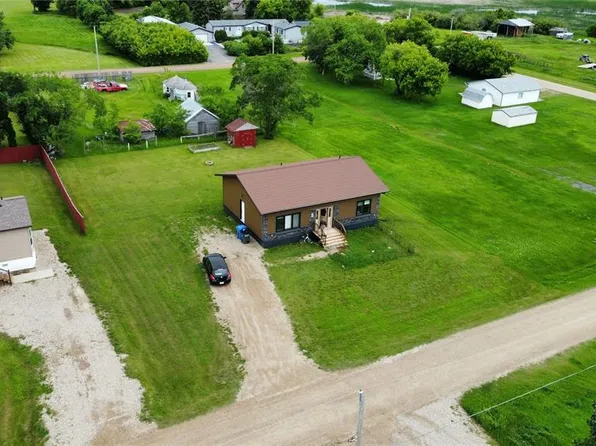 207 Spruce STREET, Wolseley, SK S0G 5H0