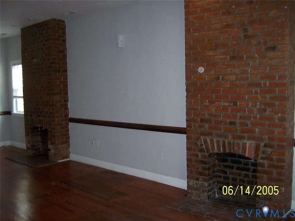 Building Photo - 712 N 24th St