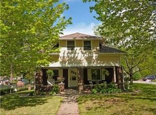 4825 Belinder Ave, Mission, KS 66205