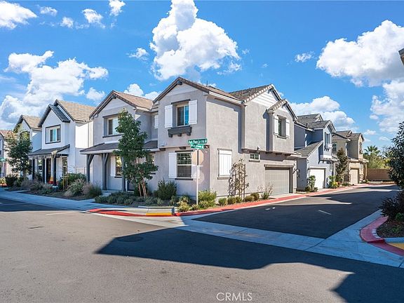 2nd image of 1762 Park Place Ln