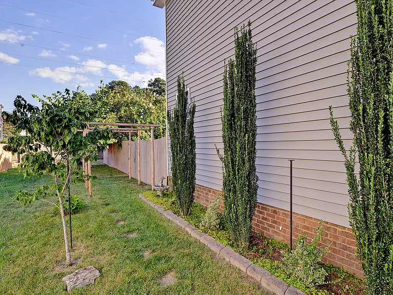 3108 Taylor Ave — Photo 39