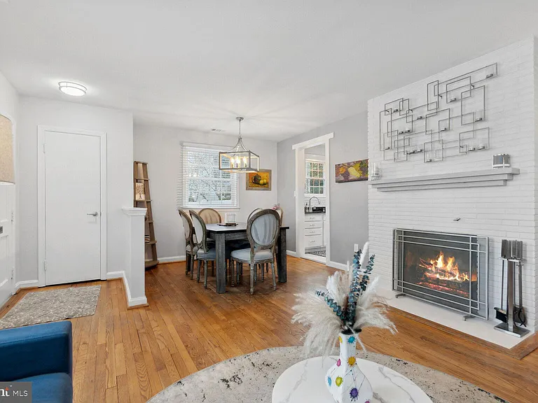 4914 Flint Dr — Photo 8