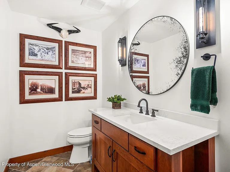 124 Harleston Grn #45 — Photo 5