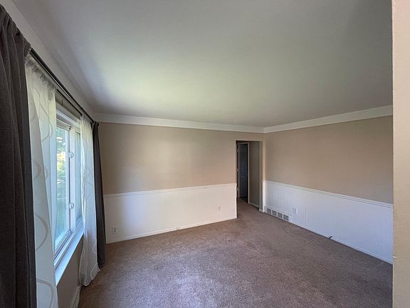 2nd image of 29506 Grandon St