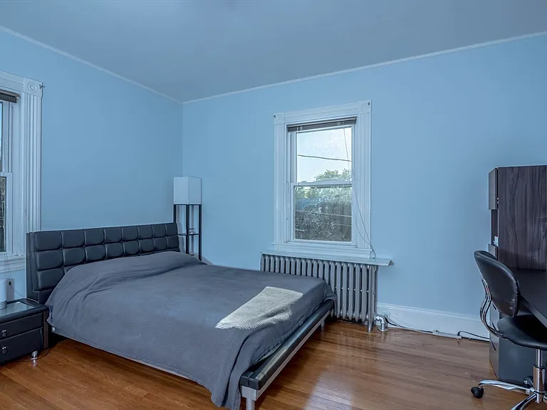 16 Walker St #2 — Photo 8