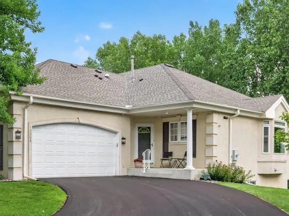 13364 Hummingbird Dr, Apple Valley, MN 55124