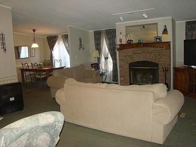 Living Room/Dining Room