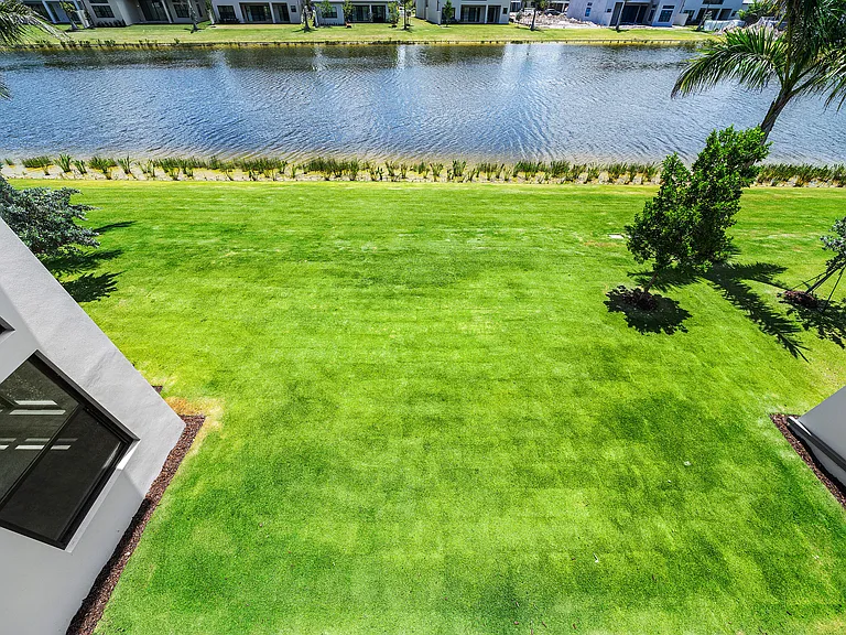 9516 Riverside Park Dr — Photo 38