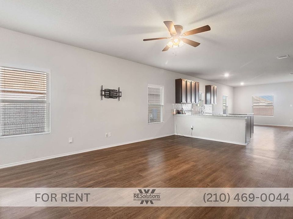 1st image of 13550 Lily Ln