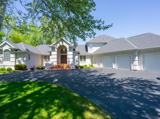 4358 Bellhaven Ln, Oshkosh, WI 54904