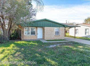 2404 E 8th St, Lubbock, TX 79403