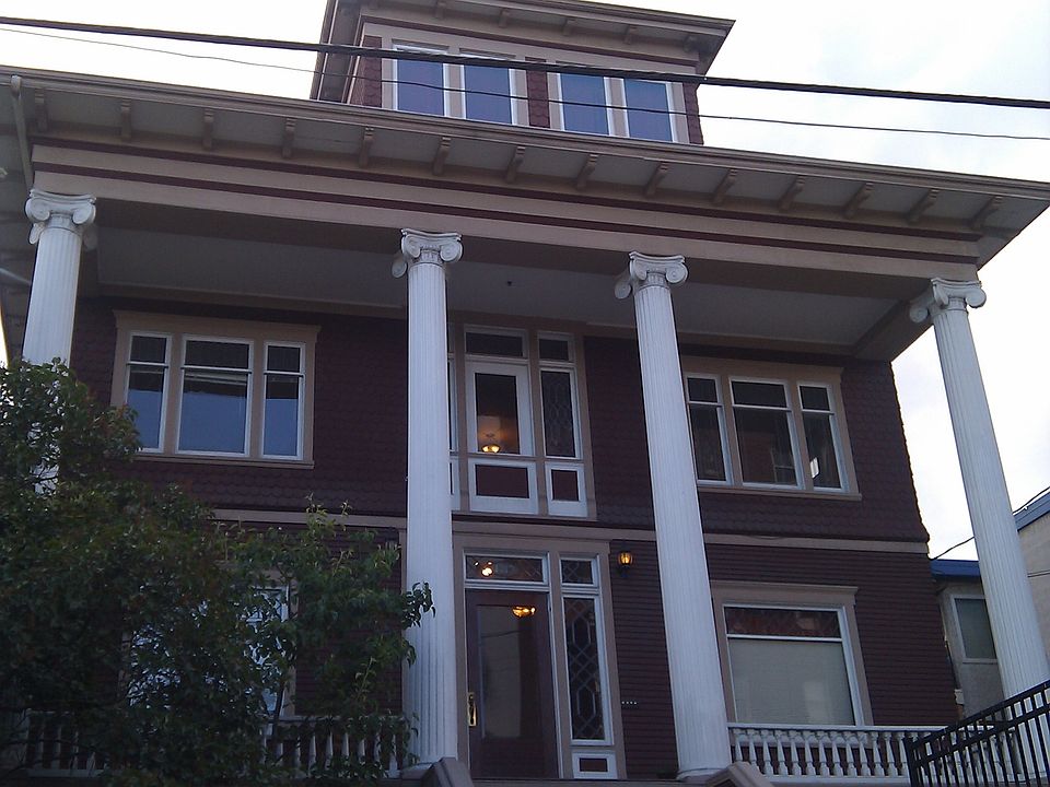 1st image of 1712 Belmont Ave APT 2