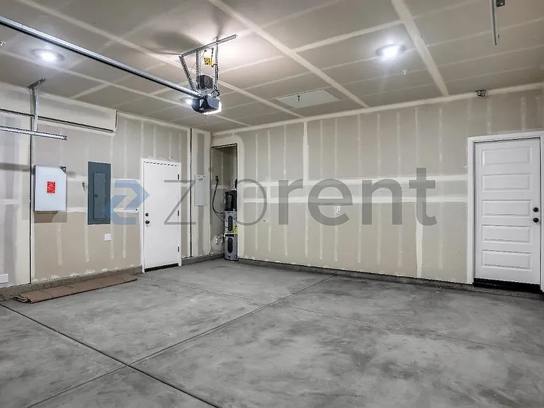 10324 Tower Hill Dr — Photo 17