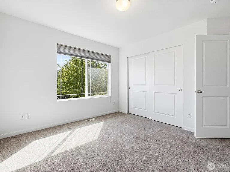 709 Crested Butte Blvd — Photo 32