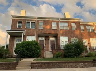1894 Lindsay La, Ann Arbor, MI 48104