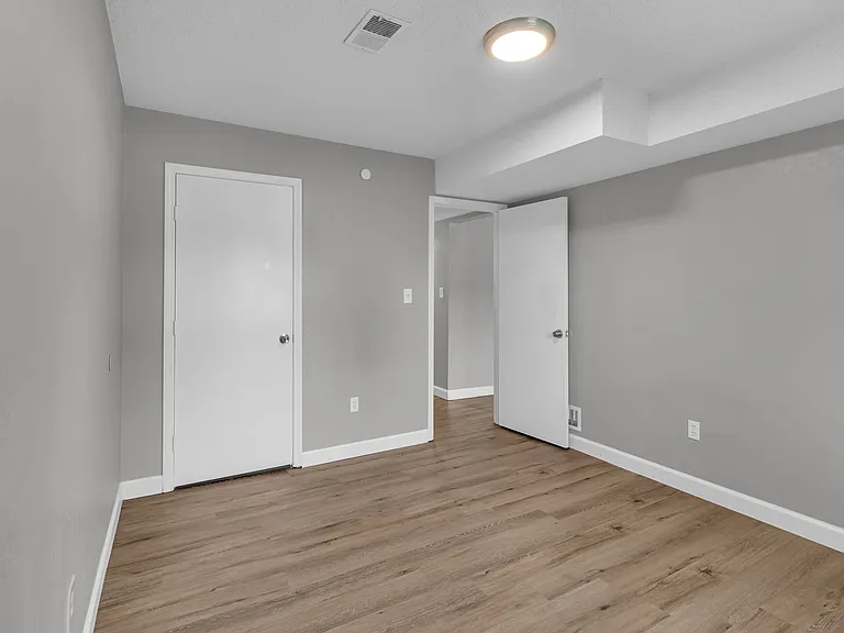 9136 E 85th St #9136 — Photo 17