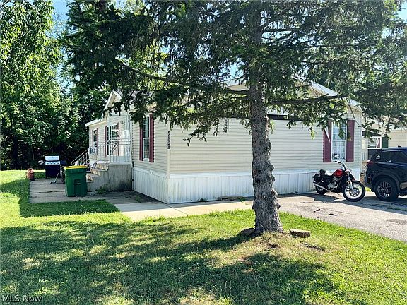 2nd image of 6390 Linda Ln