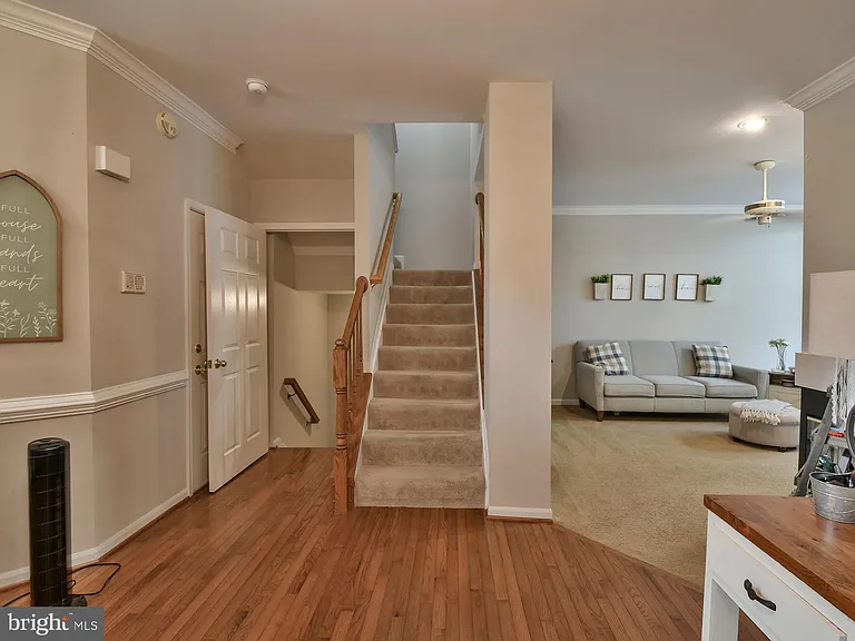 5807 Ivy League Dr — Photo 5