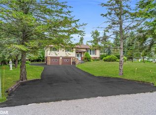 69 George Ave, Wasaga Beach, ON L9Z2X9