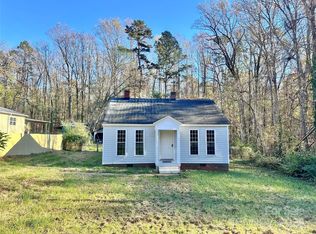 722 Tanglewood Dr, East Spencer, NC 28144