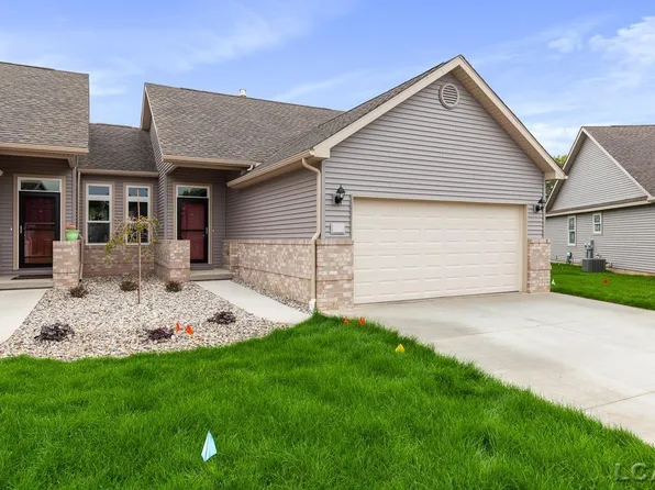 1200 Reeve Dr #31-B, Tecumseh, MI 49286