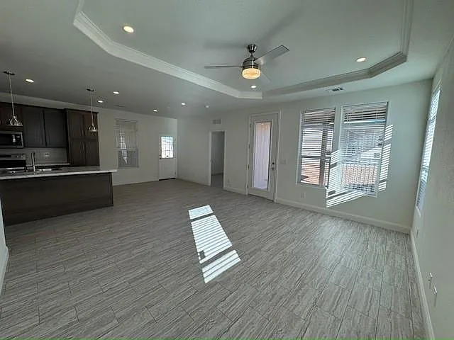7500 E Voyager Rd #136-0136