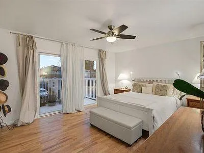 Upstairs Primary bedroom en-suite balcony