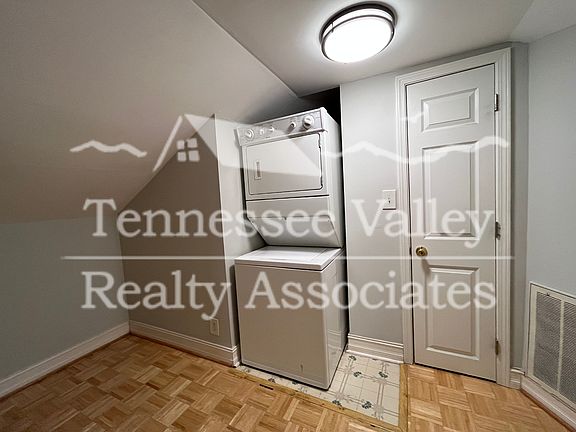 4th image of 419 Noelton Dr SW Unit 5