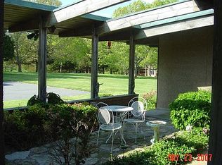 359 Cornell Rd, Westport, MA 02790