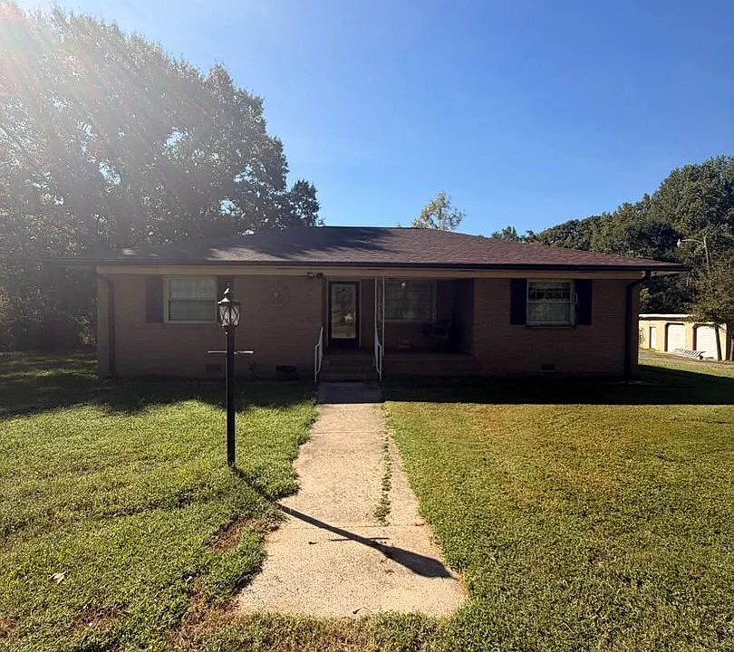 377 Cain Rd