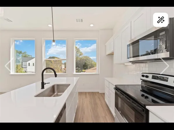 (undisclosed Address), Houston, TX 77033