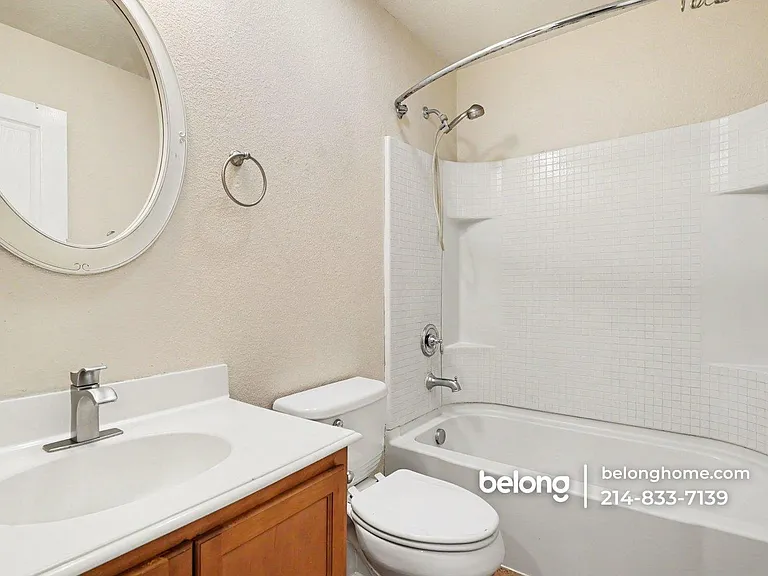 15833 Coyote Hill Dr — Photo 4