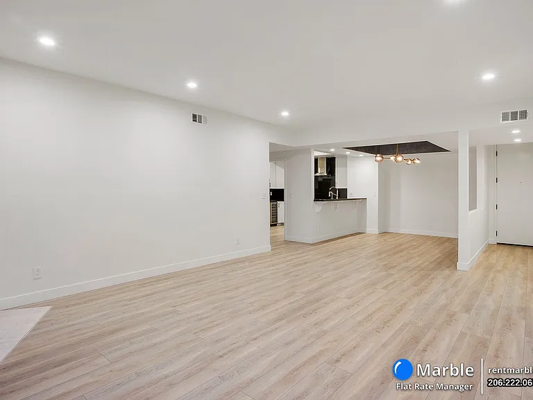 11667 Gorham Ave #104 — Photo 28