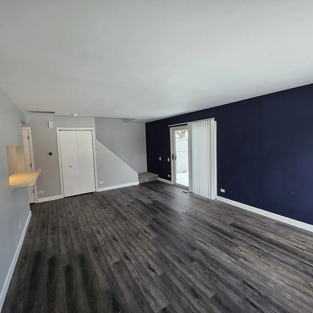 Building Photo - 462 Thomas Paine Ct #1