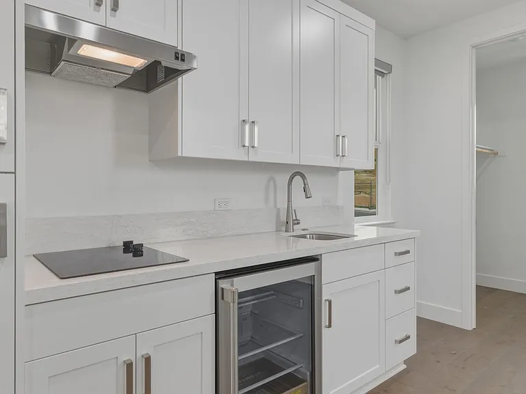 4088 Gallagher Ln — Photo 4