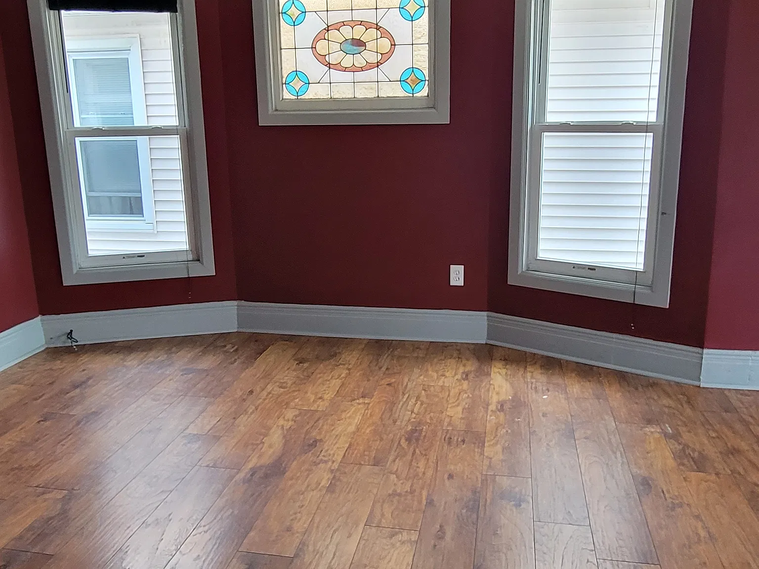 44 Woodside Ave — Photo 3