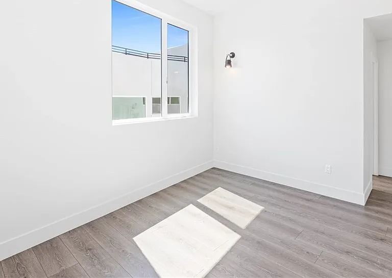206 N Moore Ave #B — Photo 5