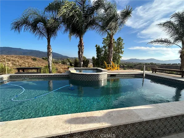35025 Via Cerro Vis, Temecula, CA 92592