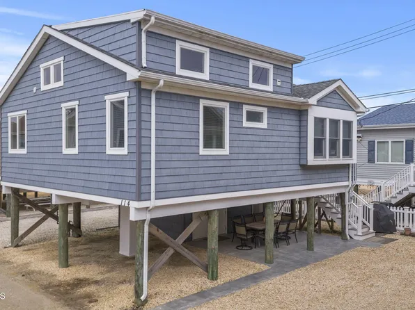 114 W Pelican Way, Lavallette, NJ 08735
