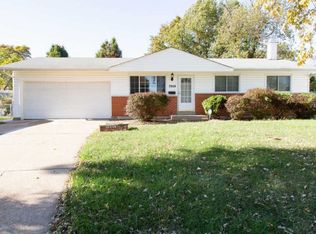 7959 Scotty Dr, Hazelwood, MO 63042