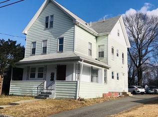 18 Taylor Ave, Brockton, MA 02302