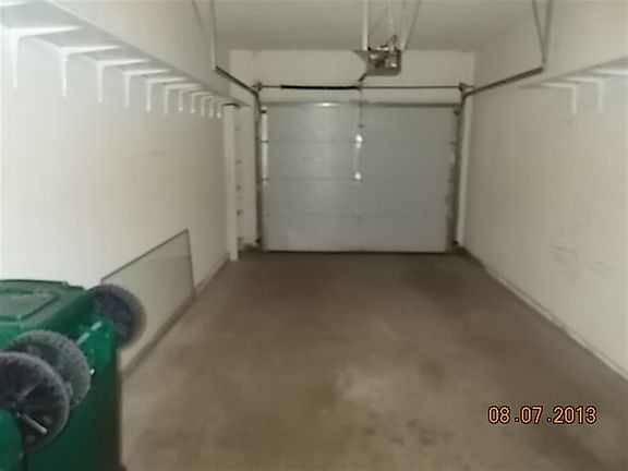 3rd image of 1544 Iroquois Ave
